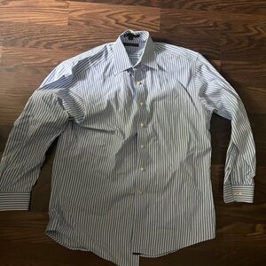 Tommy Hilfiger Men’s Striped Dress Button Down